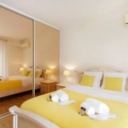 Le Volta 1-bedroom With Ac *