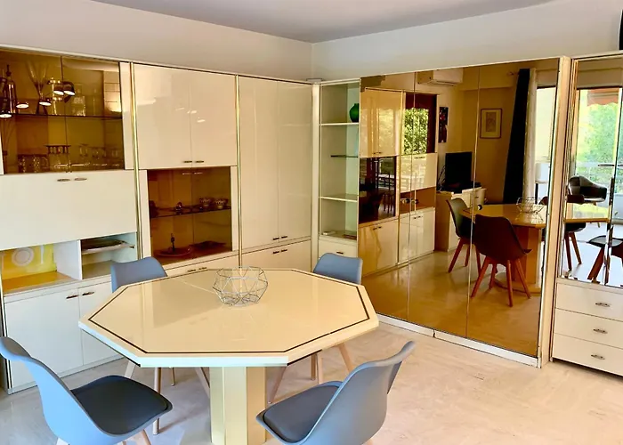 Le Volta 1-bedroom With Ac بيت للعطل *